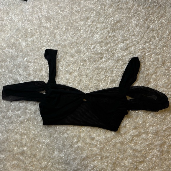 Sheer top and skirt set - Picture 3 of 8